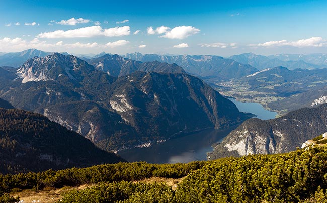 Hallstatt / Obertraun - Dachstein Krippenstein - summit facing northeast overlooking Hallstatt