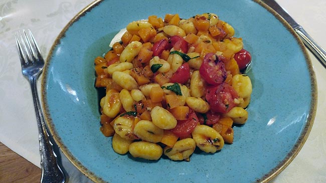 Hallstatt / Obertraun - Gasthaus Koppenrast - Gnocchi with pumpkin and tomatoes