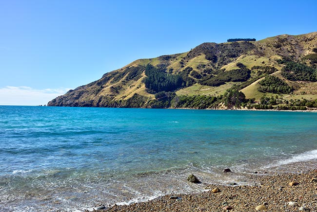 The stunning waters at Cable Bay in Nelson